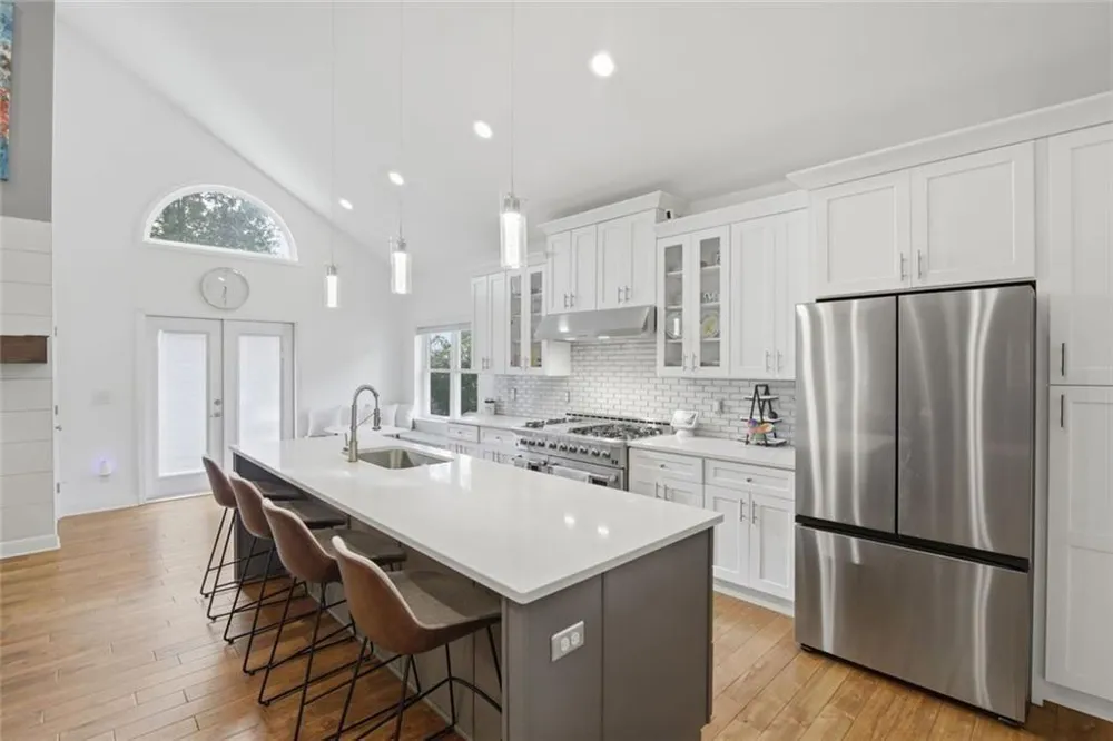 5384 Harris Circle Dunwoody, GA 30338