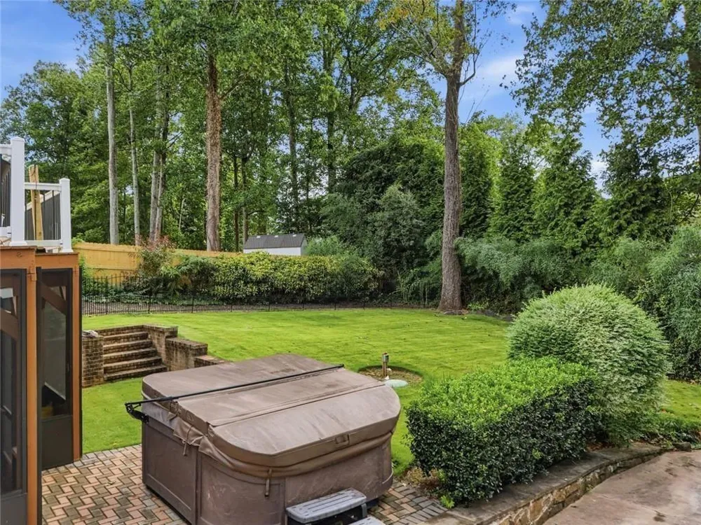 5384 Harris Circle Dunwoody, GA 30338