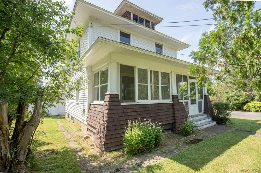 15 Wildey Road Red Hook, NY 12507