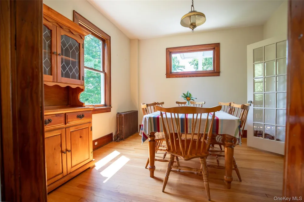 15 Wildey Road Red Hook, NY 12507