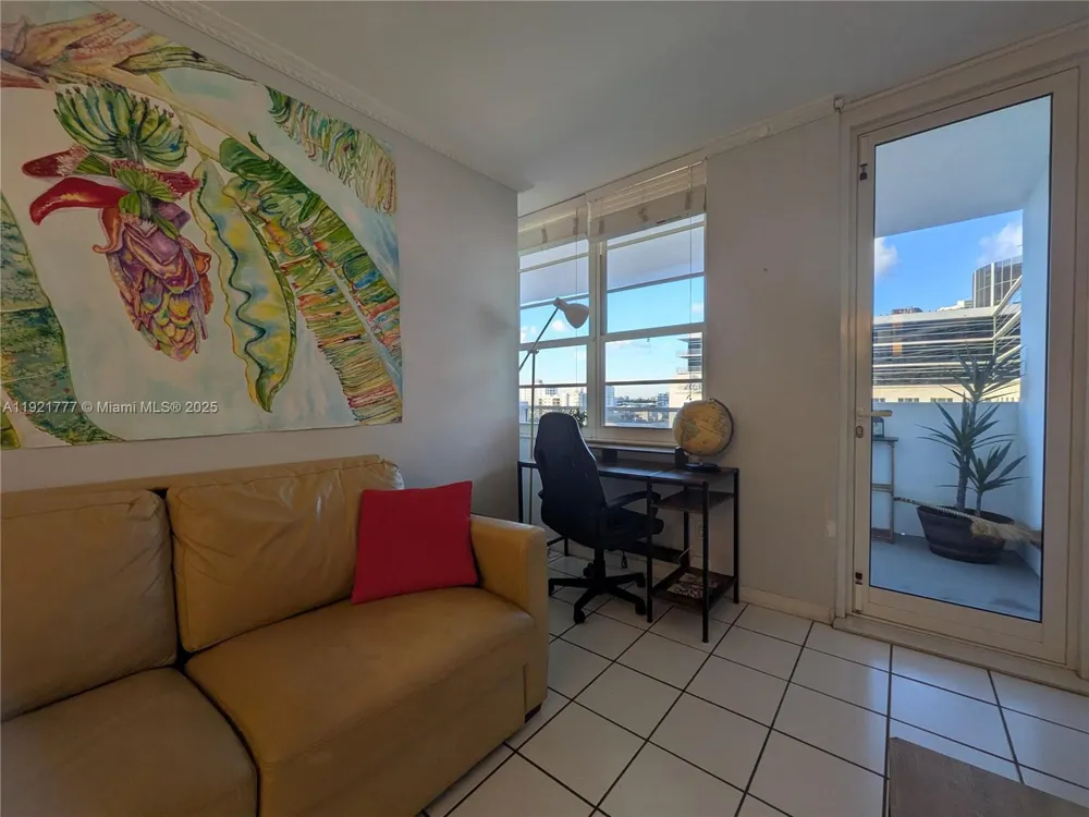 100 Lincoln Rd #904 Miami Beach, FL 33139