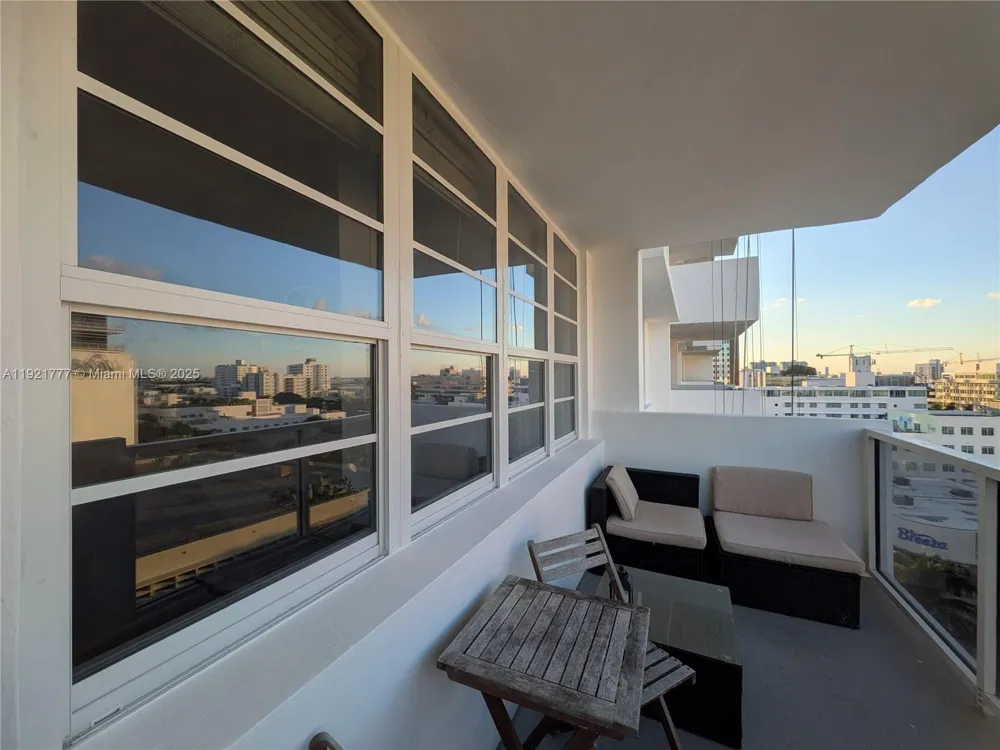 100 Lincoln Rd #904 Miami Beach, FL 33139