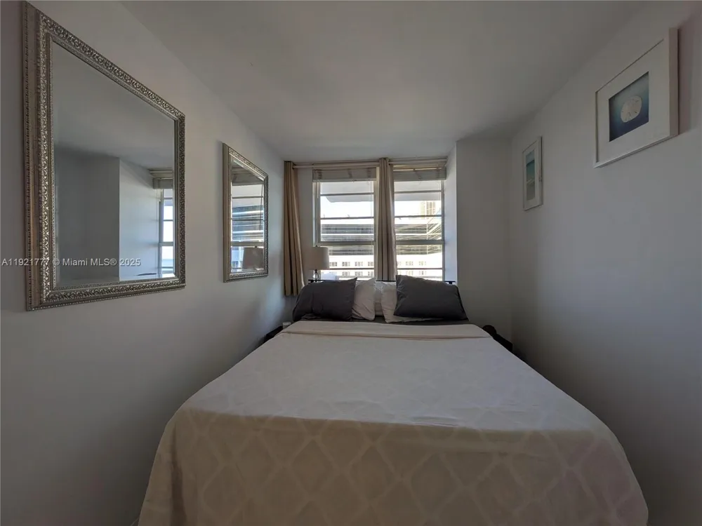100 Lincoln Rd #904 Miami Beach, FL 33139