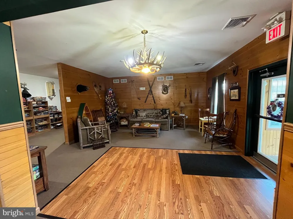 671 KYKUIT PLACE Easton, PA 18040