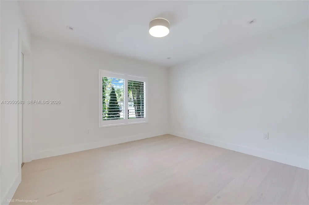 7107 SW 63rd Ave South Miami, FL 33143