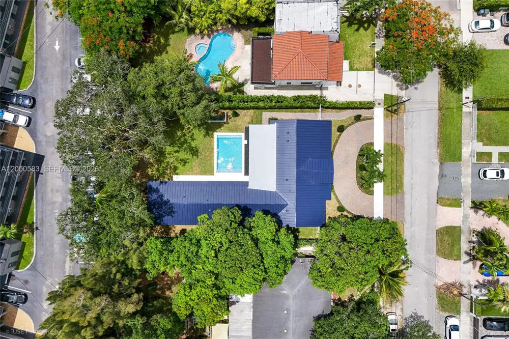 7107 SW 63rd Ave South Miami, FL 33143