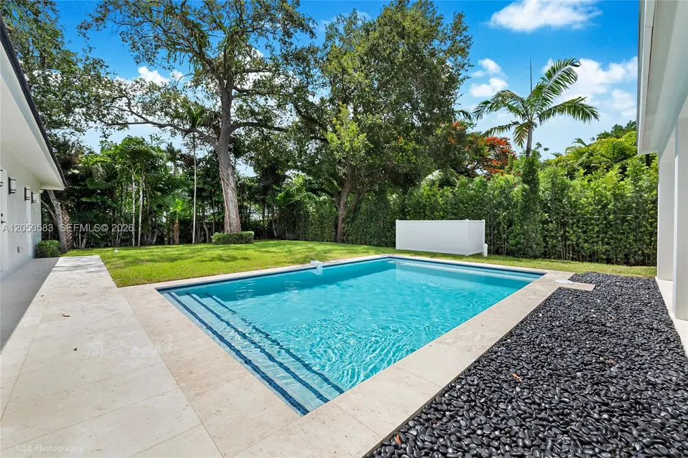 7107 SW 63rd Ave South Miami, FL 33143