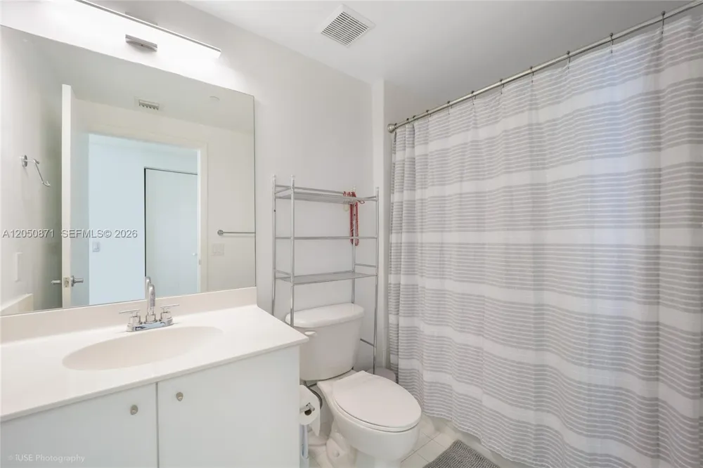 2475 Brickell Ave #1107 Miami, FL 33129