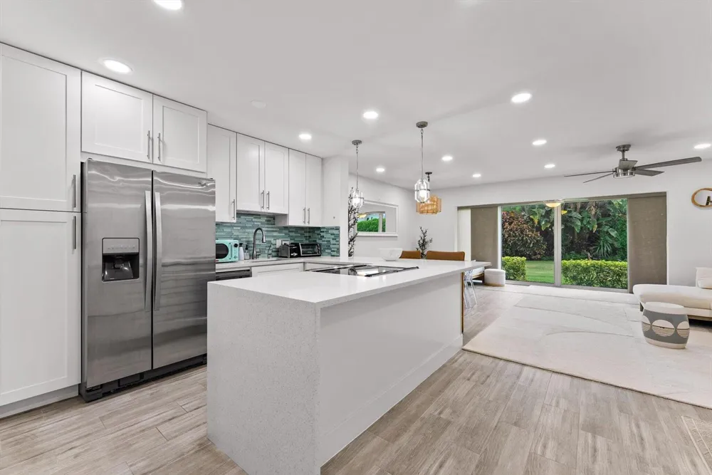 5720 Old Ocean Boulevard #4w Ocean Ridge, FL 33435