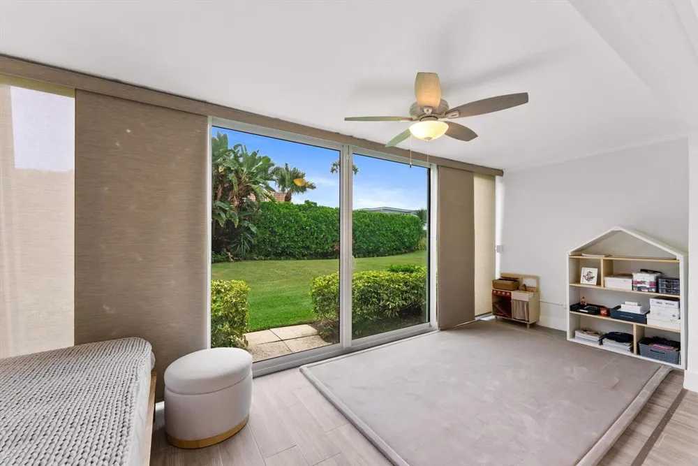 5720 Old Ocean Boulevard #4w Ocean Ridge, FL 33435
