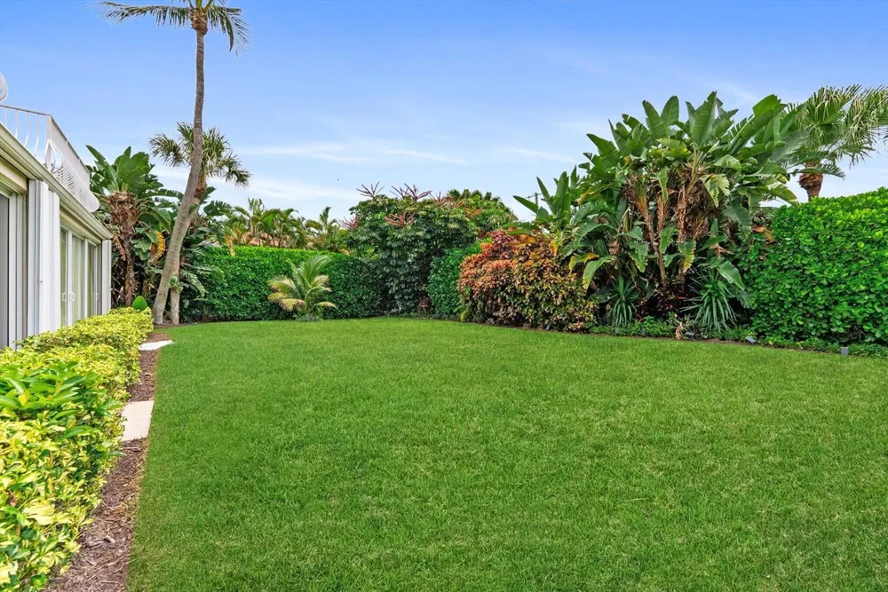 5720 Old Ocean Boulevard #4w Ocean Ridge, FL 33435