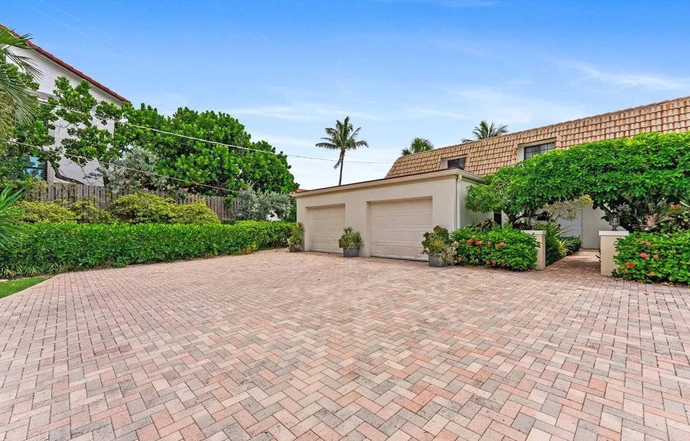 5720 Old Ocean Boulevard #4w Ocean Ridge, FL 33435