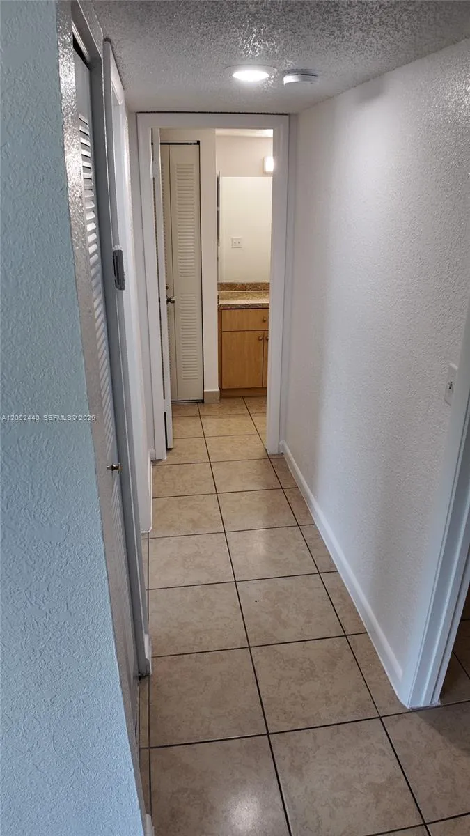 11120 SW 196th St #B305 Cutler Bay, FL 33157
