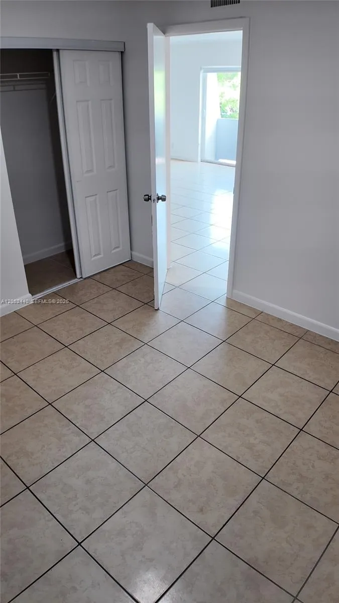 11120 SW 196th St #B305 Cutler Bay, FL 33157