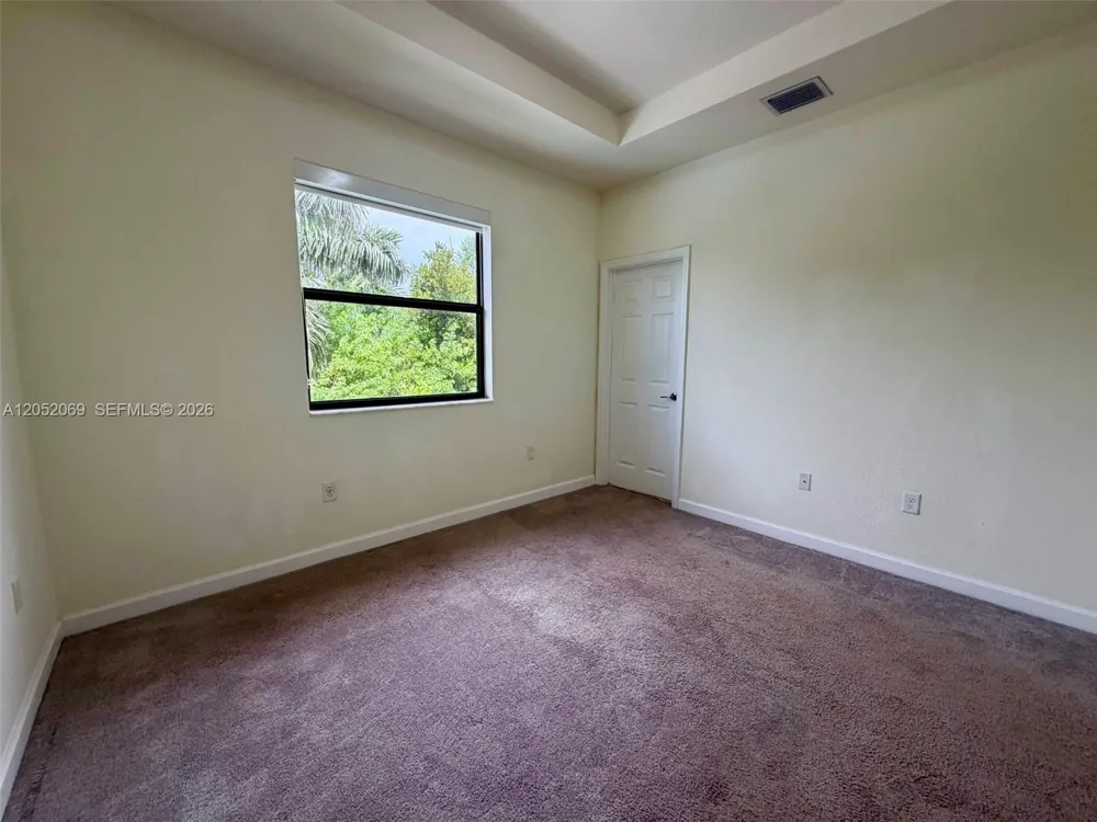 11115 W 32nd Ln Hialeah, FL 33018