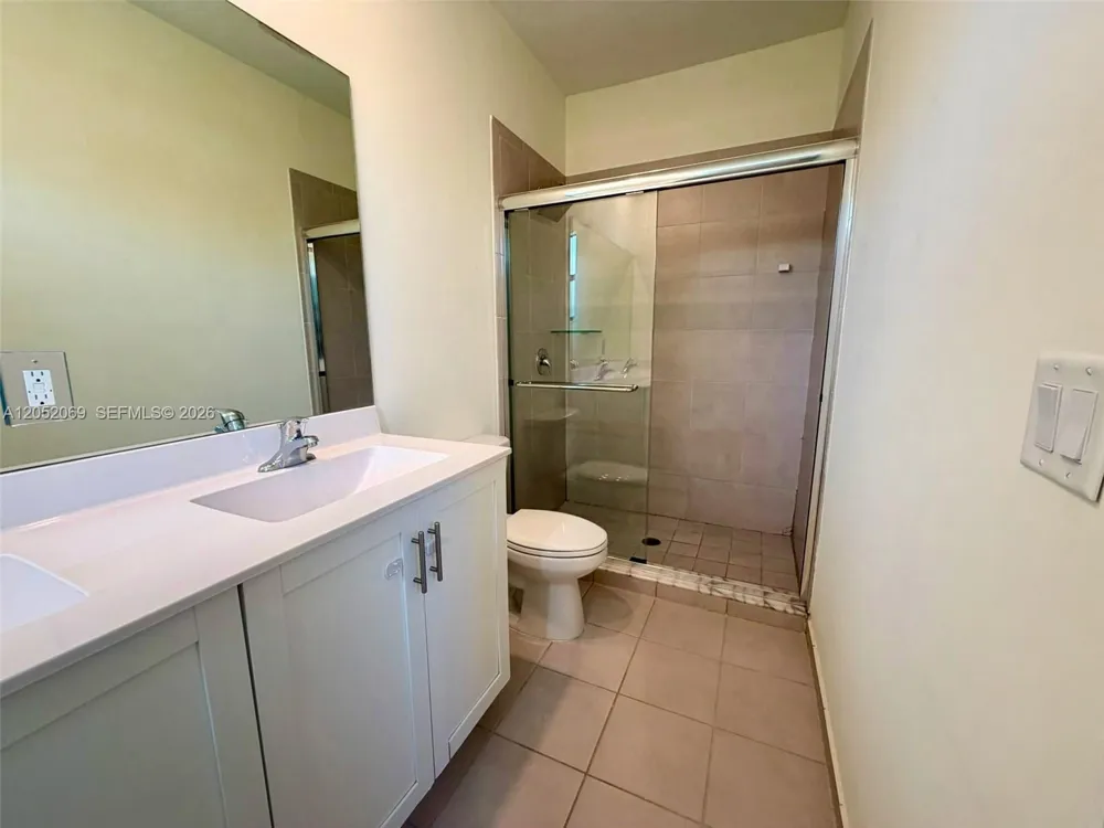 11115 W 32nd Ln Hialeah, FL 33018