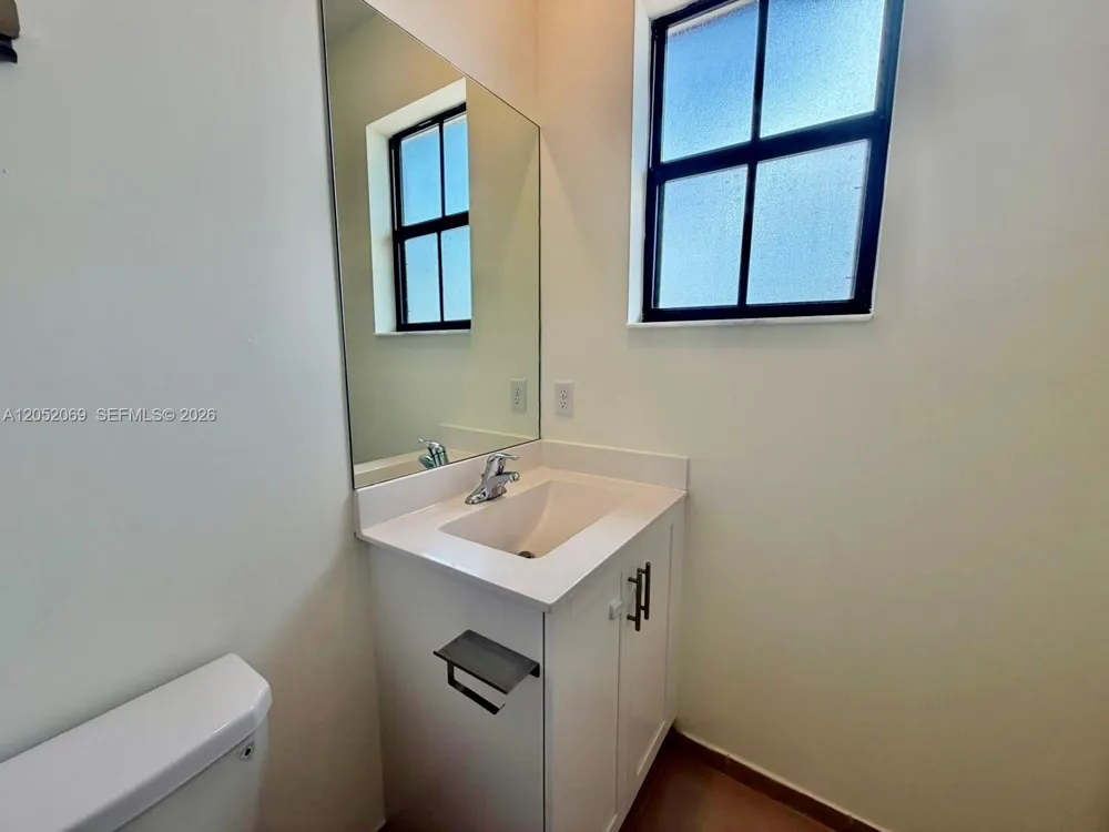 11115 W 32nd Ln Hialeah, FL 33018