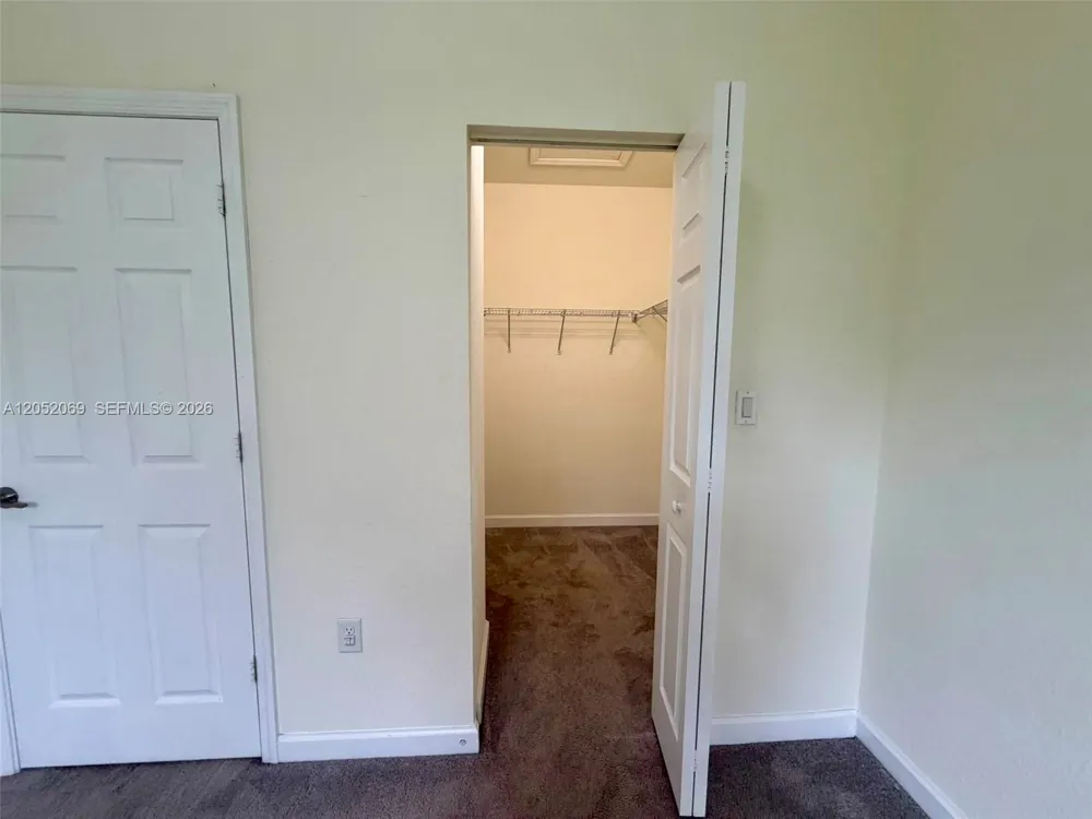 11115 W 32nd Ln Hialeah, FL 33018