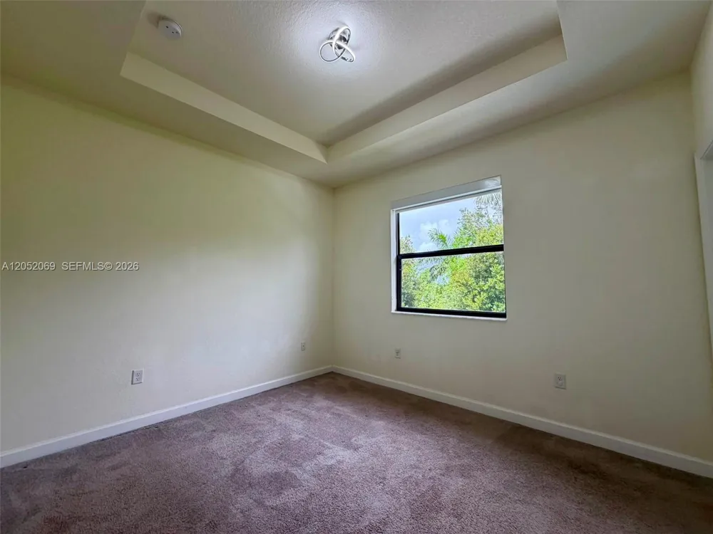 11115 W 32nd Ln Hialeah, FL 33018