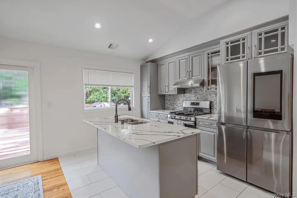 48 Hillside Avenue Patchogue, NY 11772