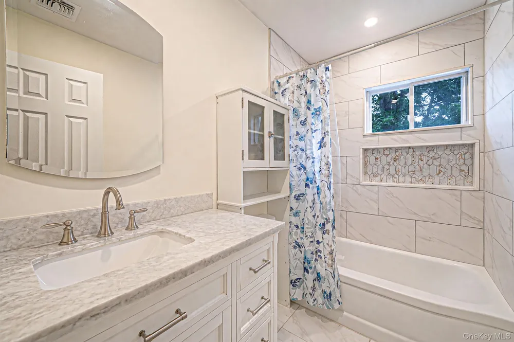 48 Hillside Avenue Patchogue, NY 11772