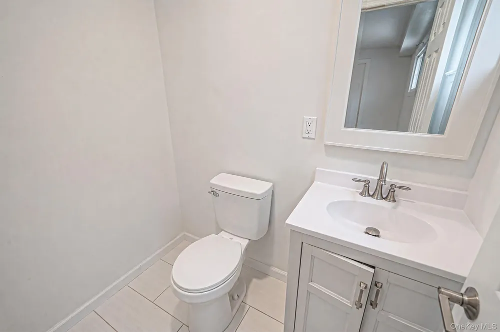 48 Hillside Avenue Patchogue, NY 11772