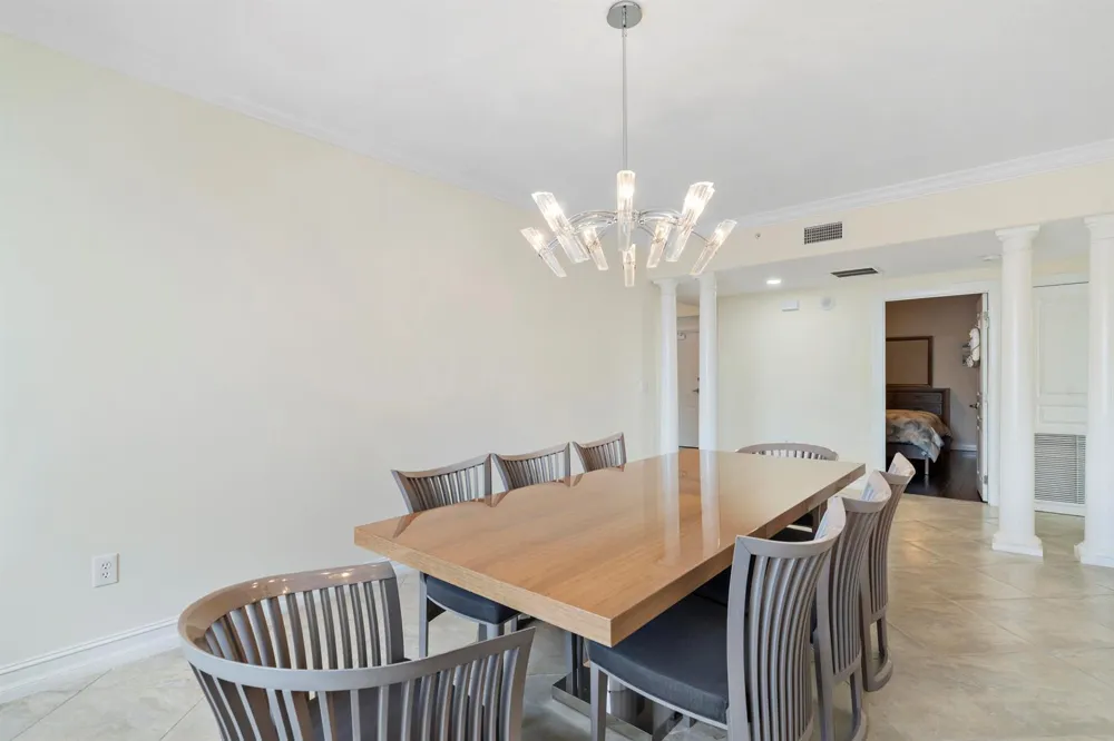 4180 Highway A1a #305b Hutchinson Island, FL 34949