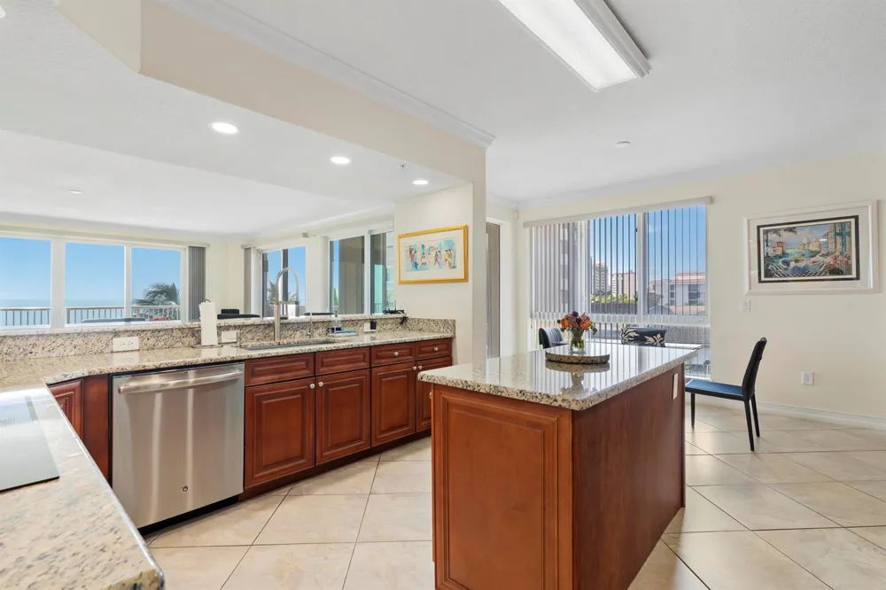 4180 Highway A1a #305b Hutchinson Island, FL 34949