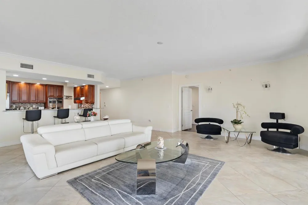 4180 Highway A1a #305b Hutchinson Island, FL 34949