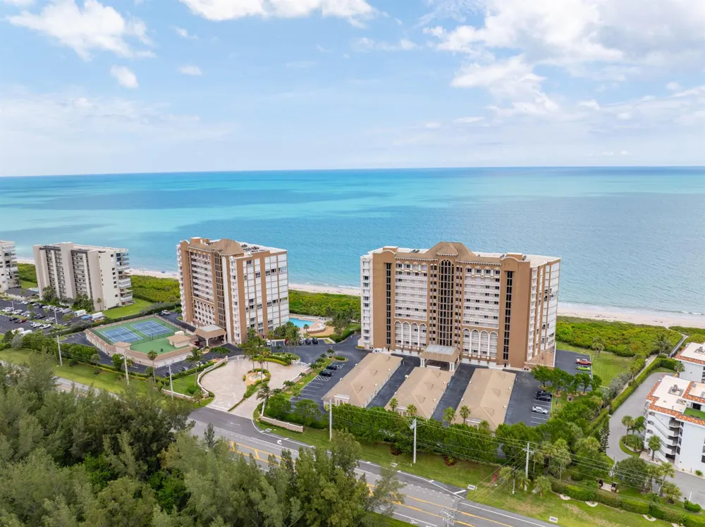 4180 Highway A1a #305b Hutchinson Island, FL 34949
