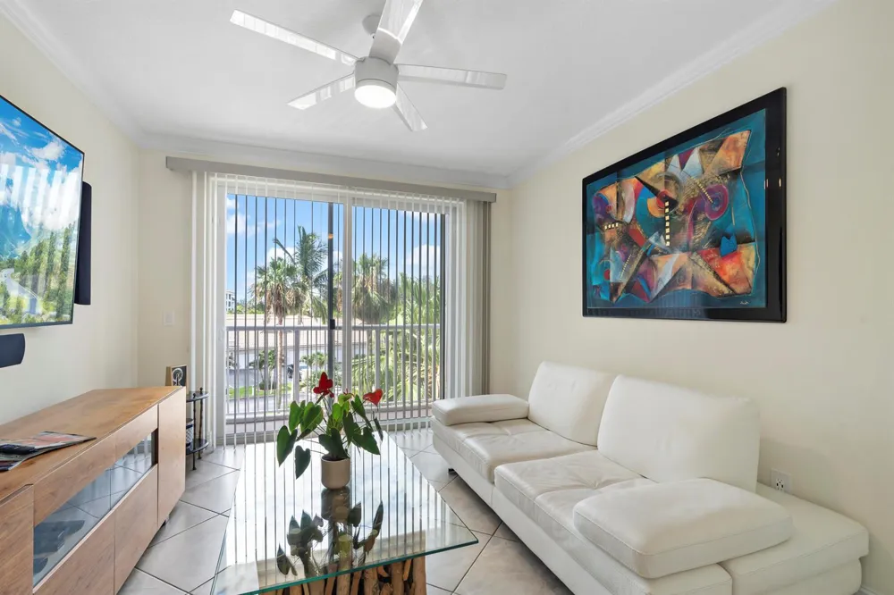 4180 Highway A1a #305b Hutchinson Island, FL 34949