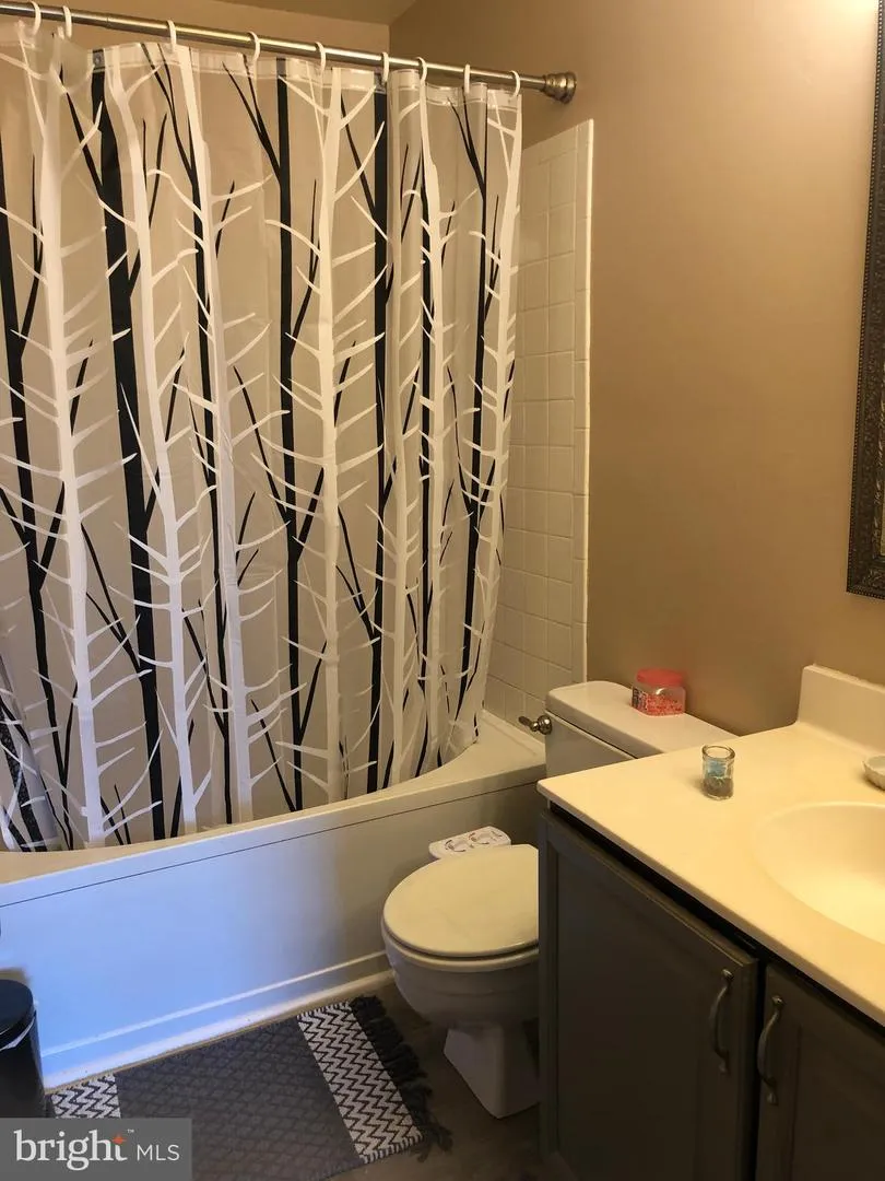 21140 WINDING BROOK SQUARE Ashburn, VA 20147