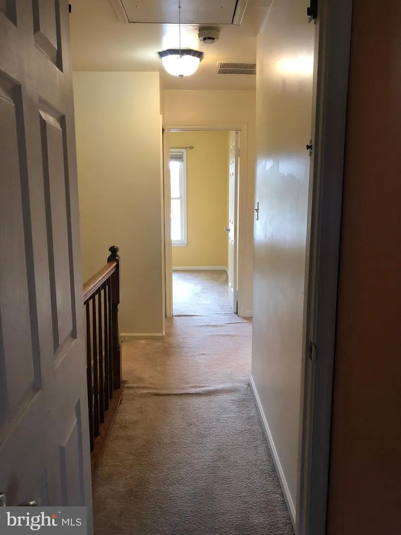 21140 WINDING BROOK SQUARE Ashburn, VA 20147