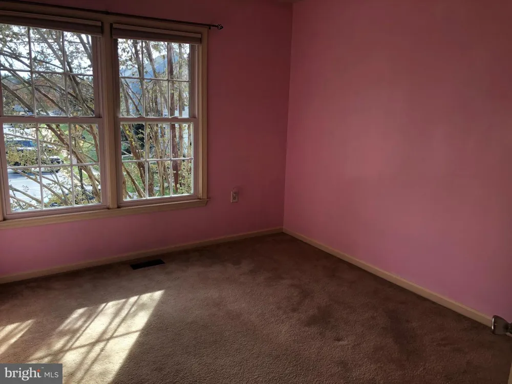 21140 WINDING BROOK SQUARE Ashburn, VA 20147