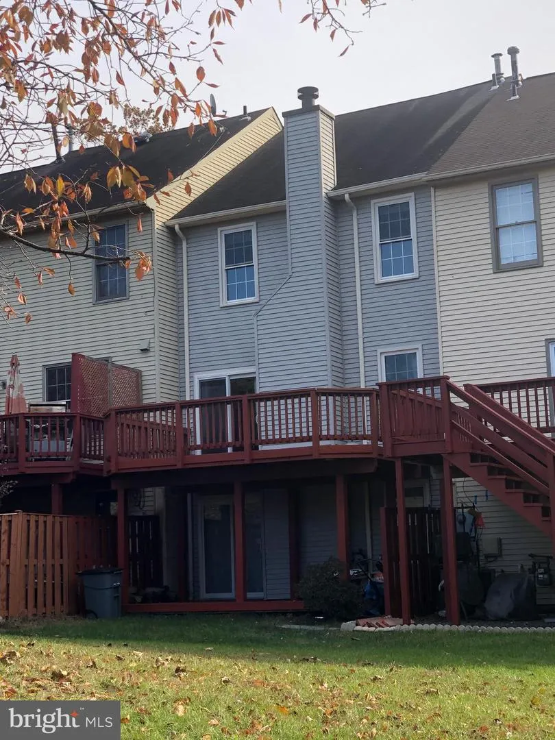 21140 WINDING BROOK SQUARE Ashburn, VA 20147