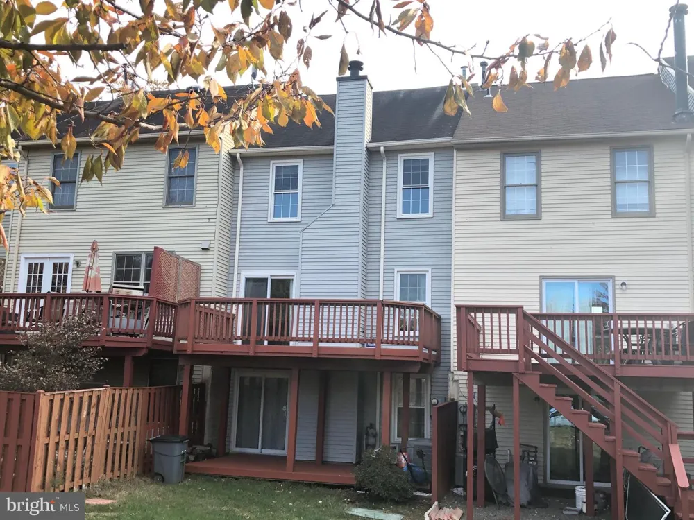 21140 WINDING BROOK SQUARE Ashburn, VA 20147