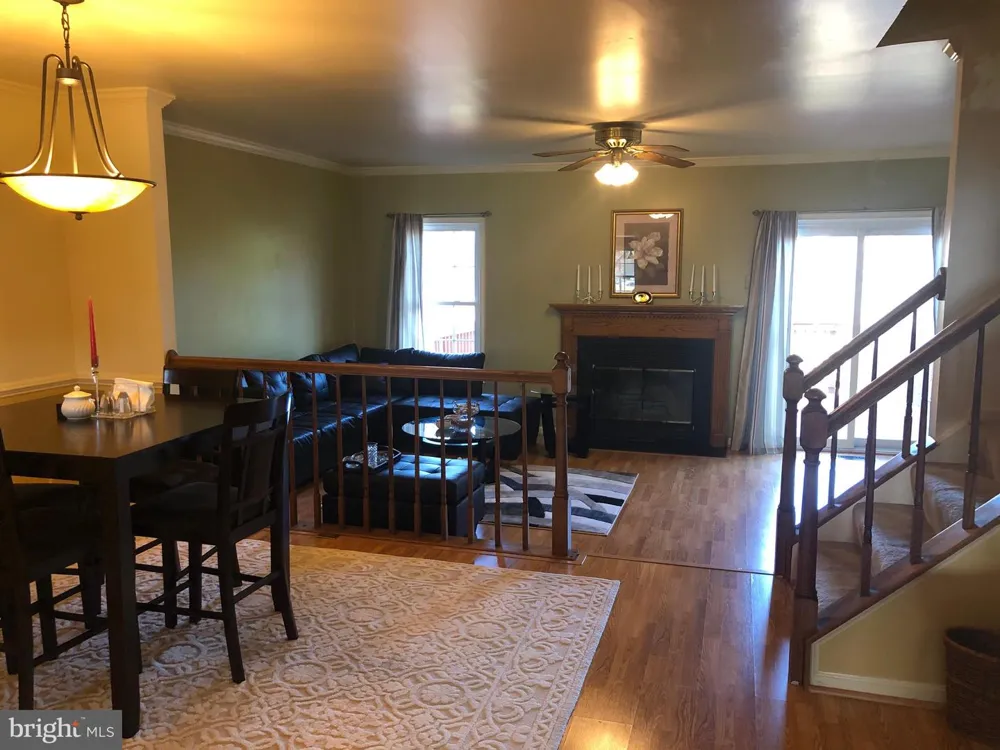 21140 WINDING BROOK SQUARE Ashburn, VA 20147