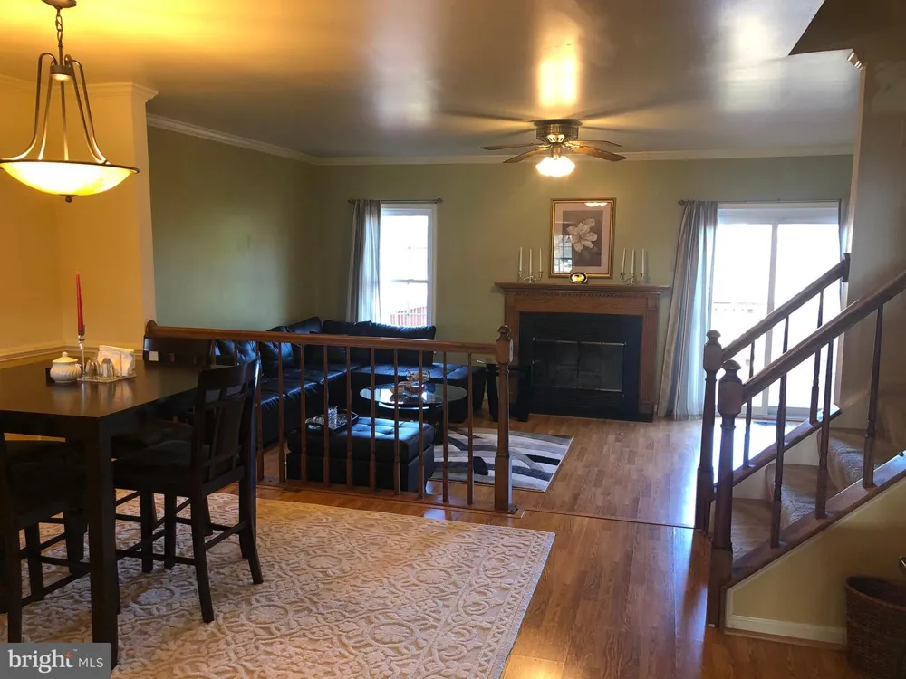 21140 WINDING BROOK SQUARE Ashburn, VA 20147