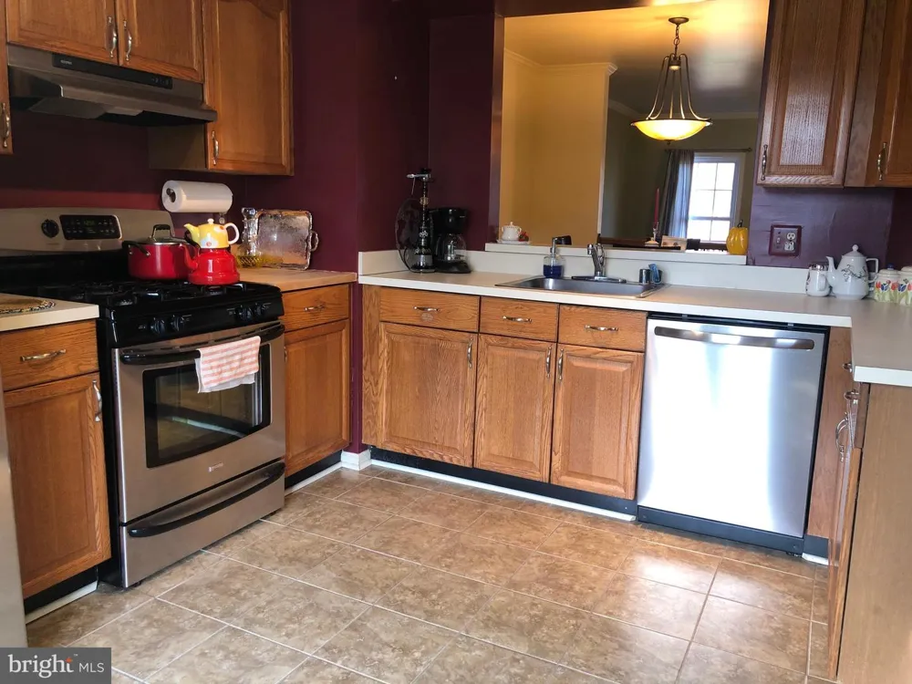 21140 WINDING BROOK SQUARE Ashburn, VA 20147