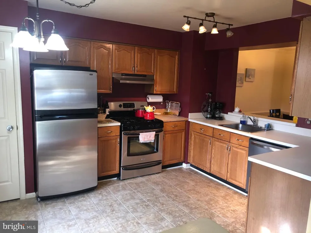 21140 WINDING BROOK SQUARE Ashburn, VA 20147