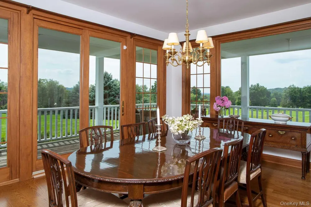 72 Mabbettsville Road Millbrook, NY 12545