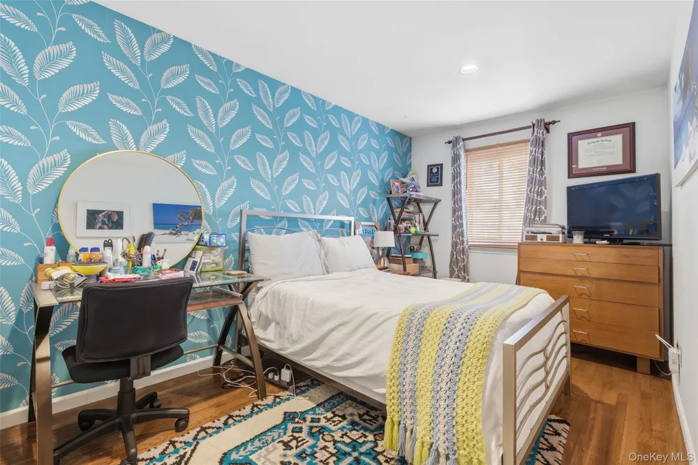 1595 Central Avenue #29CO Valley Stream, NY 11580