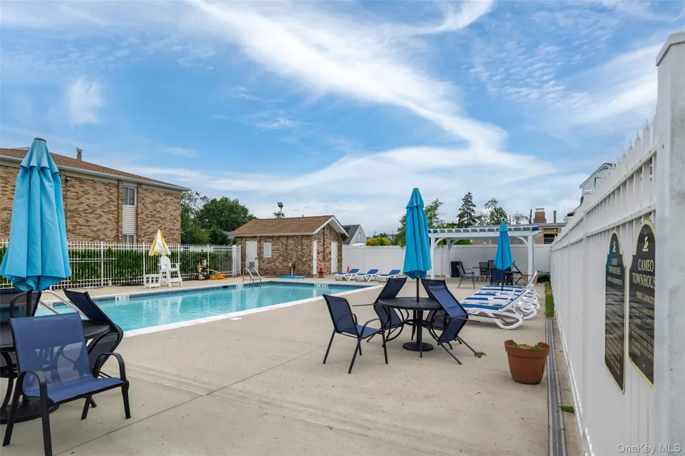 1595 Central Avenue #29CO Valley Stream, NY 11580