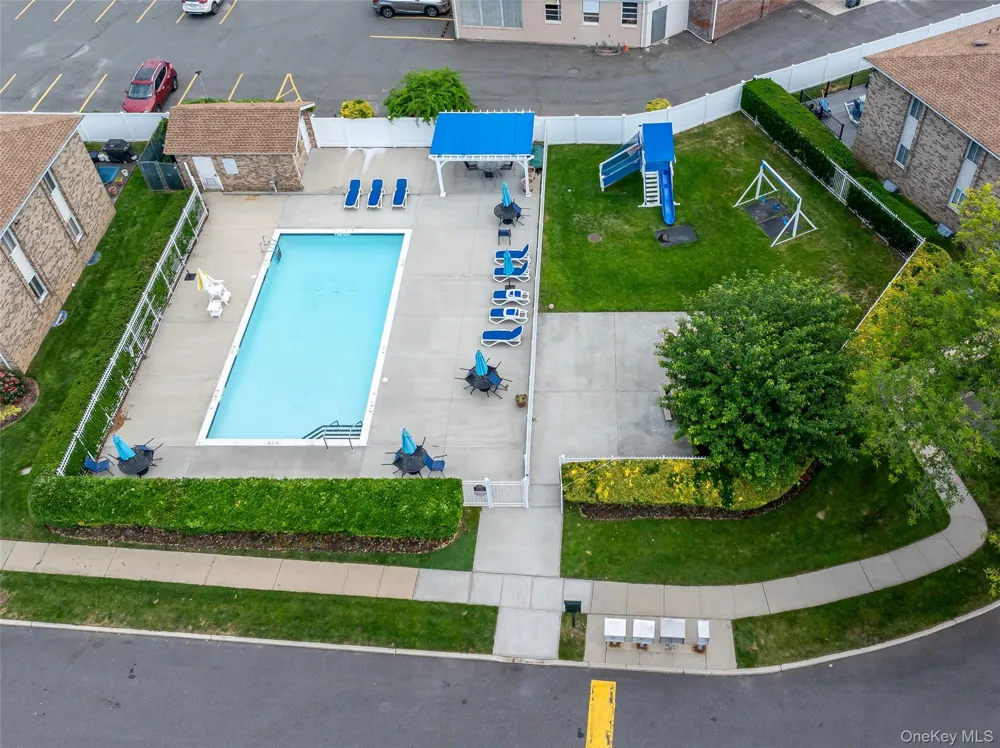 1595 Central Avenue #29CO Valley Stream, NY 11580