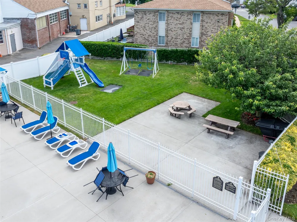 1595 Central Avenue #29CO Valley Stream, NY 11580