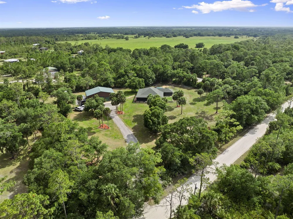 32801 Us Highway 441 #52 Okeechobee, FL 34972