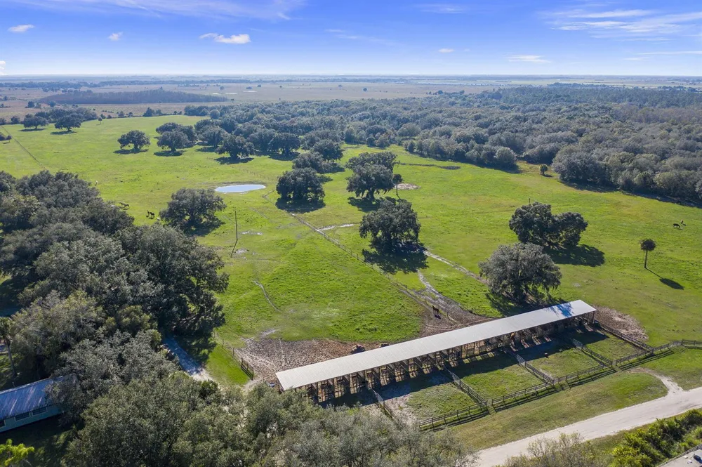 32801 Us Highway 441 #52 Okeechobee, FL 34972