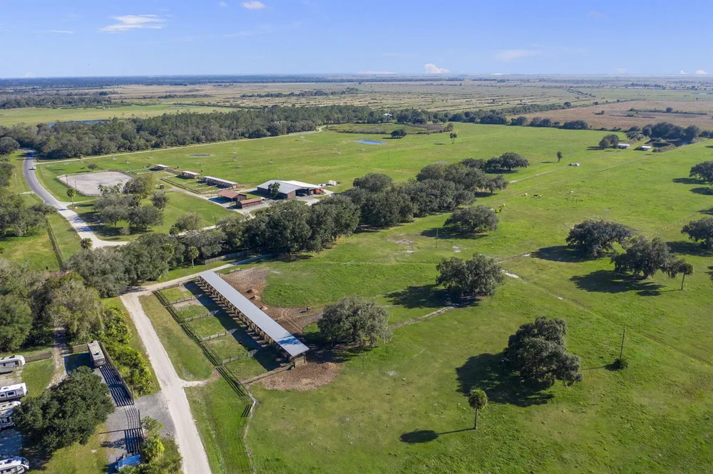 32801 Us Highway 441 #52 Okeechobee, FL 34972
