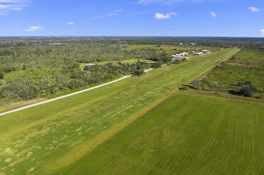 32801 Us Highway 441 #52 Okeechobee, FL 34972