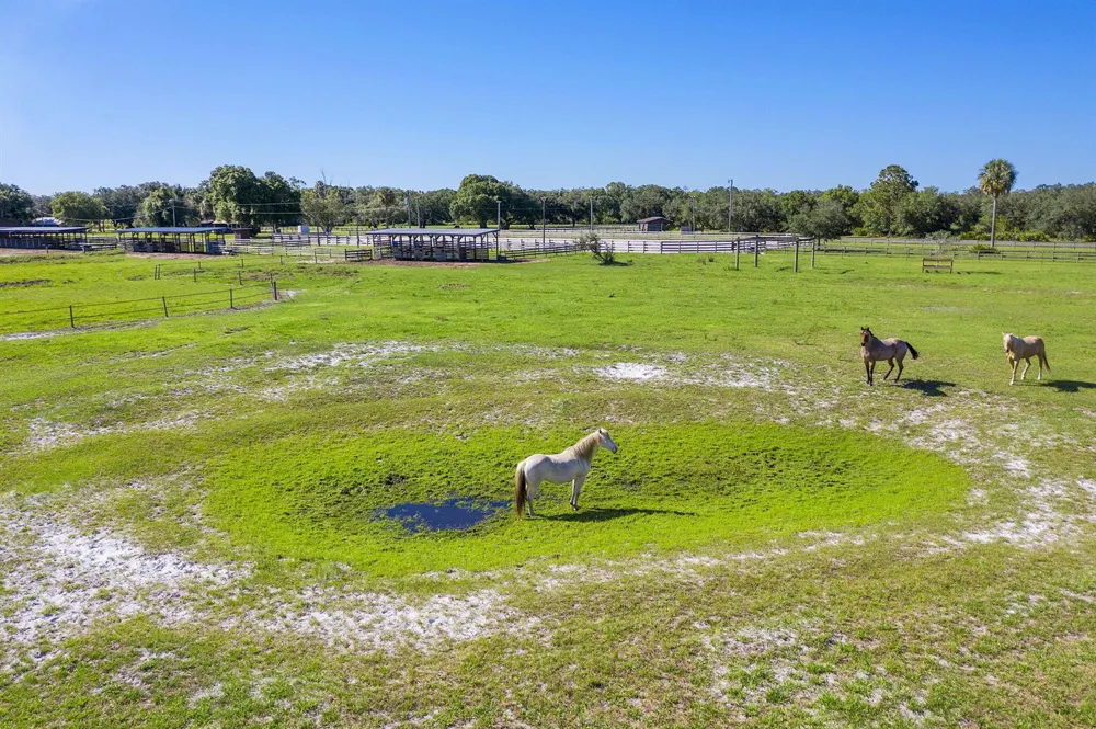 32801 Us Highway 441 #52 Okeechobee, FL 34972